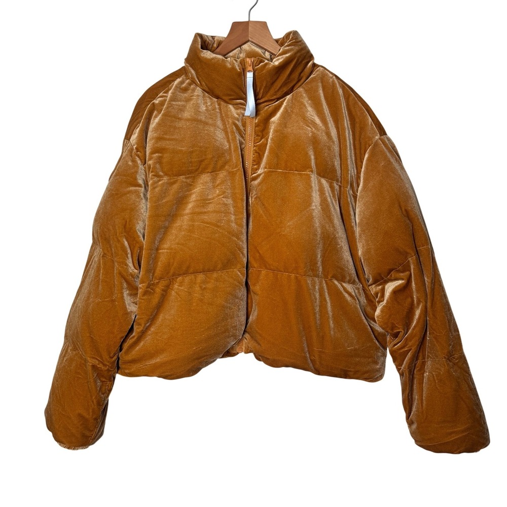 Fabletics Wander Velour Cropped Full Zip Puffer Jacket Light Honey Womens Medium